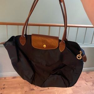 Longchamp navy blue bag